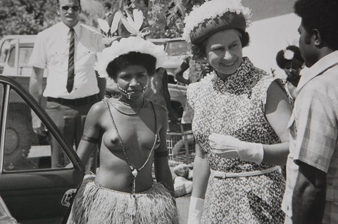 The Queen in Samoa
